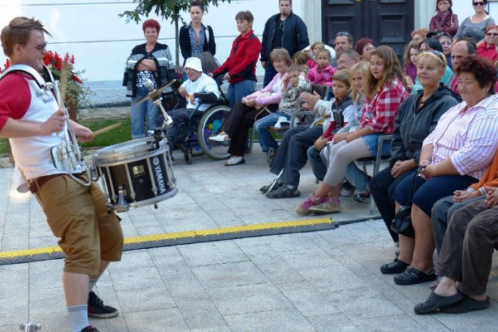 Ilustračný obrázok k článku V rámci série podujatí Popradského kultúrneho leta pripravili 120 predstavení