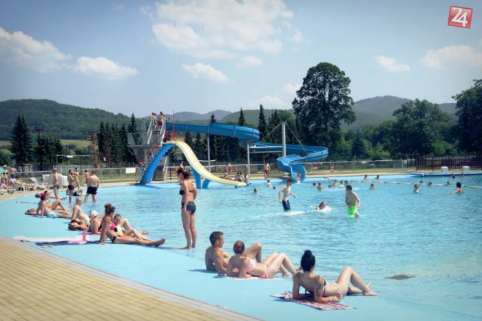 Ilustračný obrázok k článku FOTO a VIDEO Z REGIÓNOV: Ako bojujete s horúčavami? Kraťasy, žabky, zmrzka  a ideš