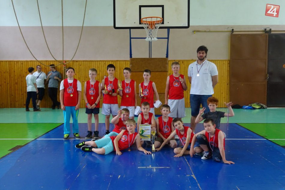 Ilustračný obrázok k článku Ďalší úspech miestneho basketbalu: Cenná medaila pre najmenších, FOTO