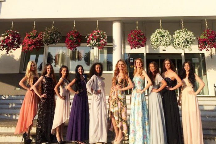 Ilustračný obrázok k článku FOTO: Zoznámte sa s finalistkami Miss Domaša. 10 krások, ktoré zabojujú o titul