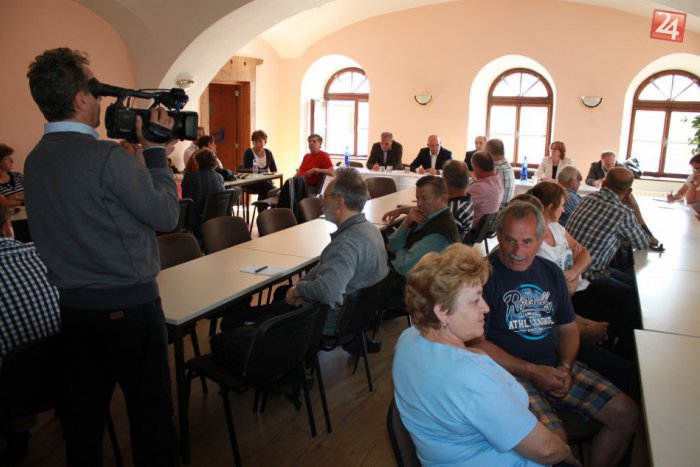 Ilustračný obrázok k článku Úprava ulice v Strážach zdražela o desaťtisíce: Stav ulice je akútny