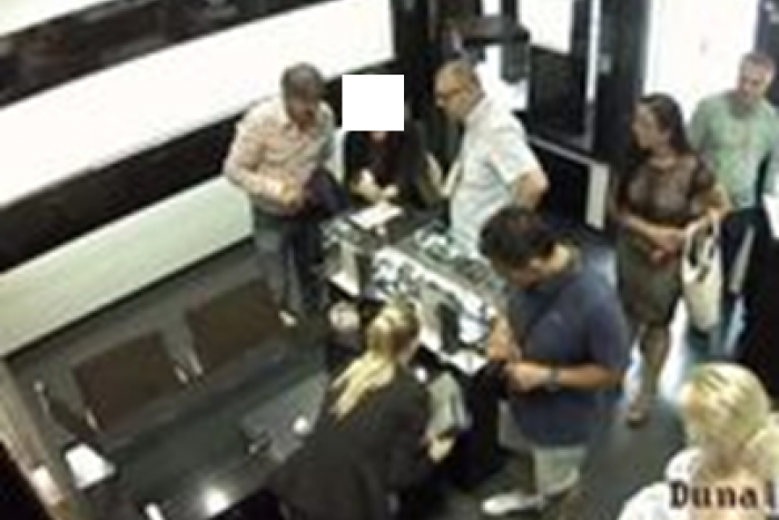 Ilustračný obrázok k článku Skupina zlodejov ukradla štyri briliantové prstene