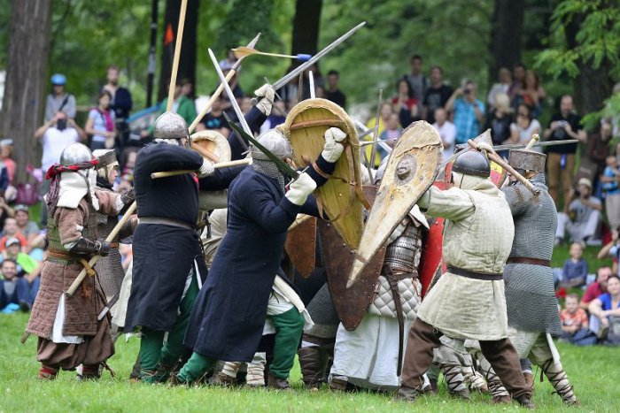 Ilustračný obrázok k článku Zabavte sa na koncertoch, vstúpte do histórie alebo si preverte kondíciu na divokej vode