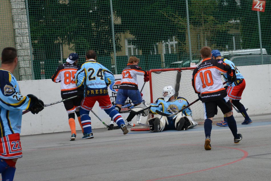 Ilustračný obrázok k článku Rezultáty v prešovskej Hokejbalovej lige: Dvadsaťgólový prídel, aj kontumácia