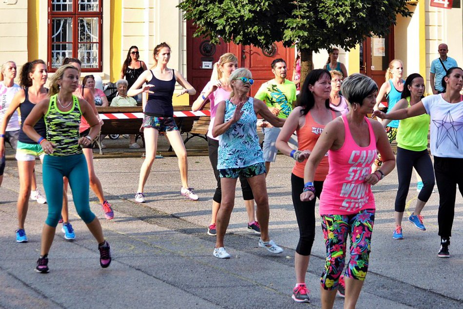 Ilustračný obrázok k článku Víkendové tipy pre Rožňavčanov: Začína to byť pestré!