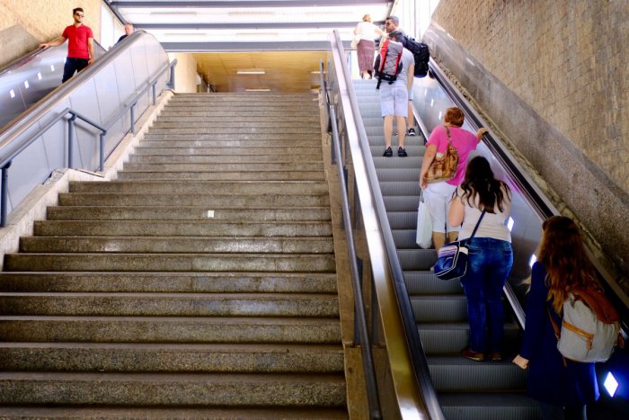 Ilustračný obrázok k článku Nové eskalátory na Hlavnej stanici sú v plnej prevádzke