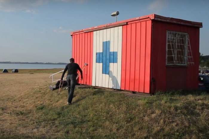 Ilustračný obrázok k článku Šírava sa ocitla v novom letnom hite: V klipe hviezdi nemálo Michalovčanov! VIDEO