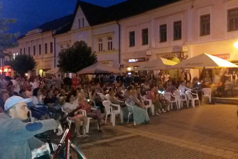 Ilustračný obrázok k článku Breznania sa v lete nudiť nemusia. Jeden klik a akcie na týždeň máte ako na dlani