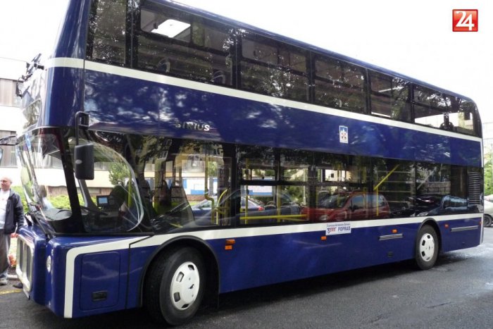 Ilustračný obrázok k článku Letná sezóna v plnom prúde: Doubledecker, vláčik i parkoviská so zmenami