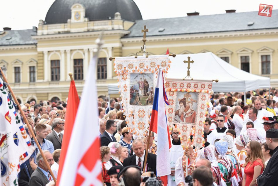 Ilustračný obrázok k článku RANNÁ ŠTVORKA: Na svätého Cyrila a Metoda hrozia búrky, bude horúco do 29 °C