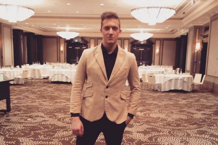 Ilustračný obrázok k článku Bystričan na oslave narodenín anglickej kráľovnej. O čom sa rozprával s Charlesom?