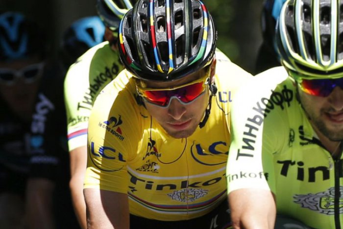 Ilustračný obrázok k článku FANDÍME SAGANOVI: Máme pre vás ceny za stovky eur. Hlasujte a posielajte fotky ako držíte Peťovi palce!