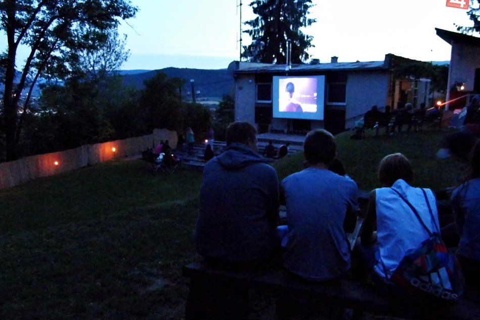 Ilustračný obrázok k článku Hviezdne kino zahájilo novú sezónu: Okrem filmov aj pozorovanie nebeských telies, FOTO