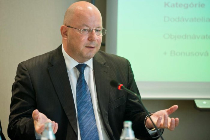 Ilustračný obrázok k článku Úspešný rodák z Ružomberka oslavuje životné jubileum. O koho sa jedná?