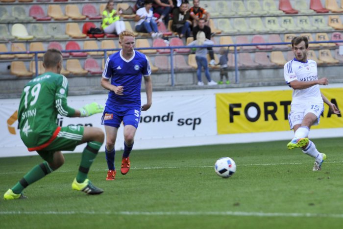 Ilustračný obrázok k článku Hrnčárova družina získala pred sezónou so Sigmou Olomouc trojgólové víťazstvo