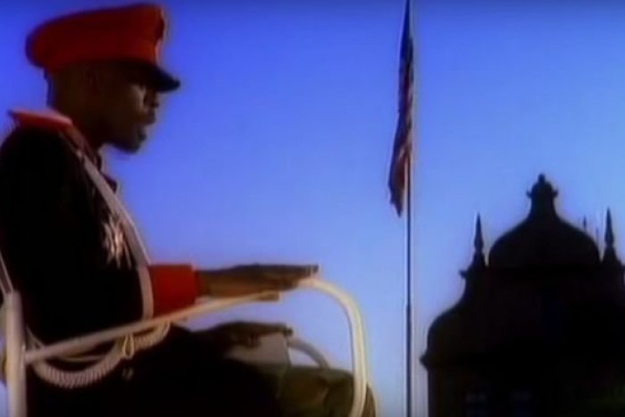 Ilustračný obrázok k článku VIDEO: Pamätáte si na diskotékový hit Captain Jack? Spevák navštívi Zemplínsku šíravu!