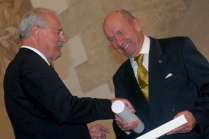 Ilustračný obrázok k článku Olympijská obec v smútku: Zomrel banskobystrický rodák