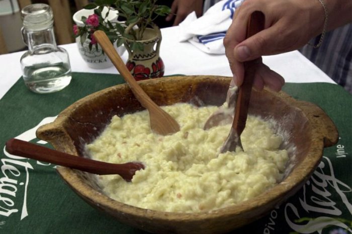 Ilustračný obrázok k článku TIPY NA VÍKEND: Devín zachutí po ríbezliach, Turecká po bryndzových haluškách