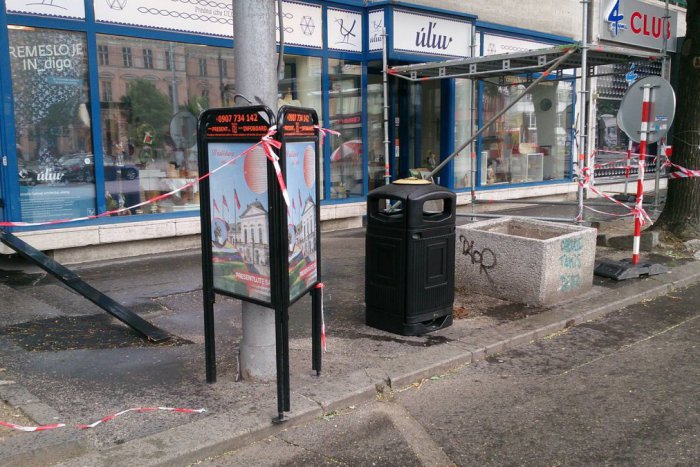 Ilustračný obrázok k článku Trojnožky stále hyzdia ulice hlavného mesta