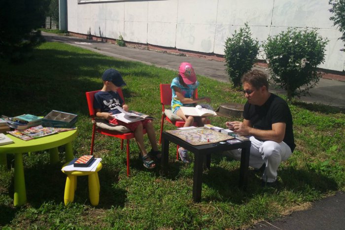 Ilustračný obrázok k článku Petržalská knižnica pripravila počas leta čítanie na čerstvom vzduchu