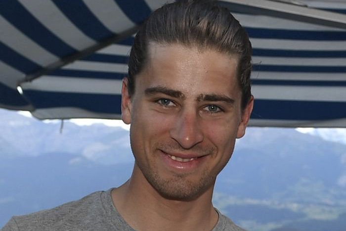 Ilustračný obrázok k článku FANDÍME SAGANOVI: Hodnotné ceny čakajú. Ukážte, ako Peťovi držíte palce