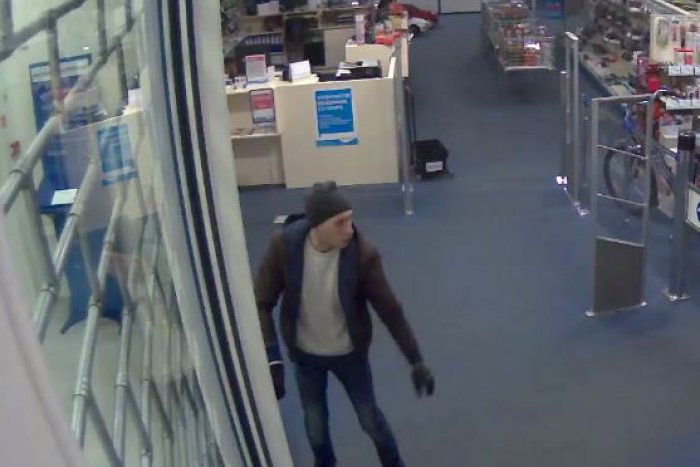 Ilustračný obrázok k článku Bratislavčan sa pokúsil ukradnúť veci v mikrovlnke