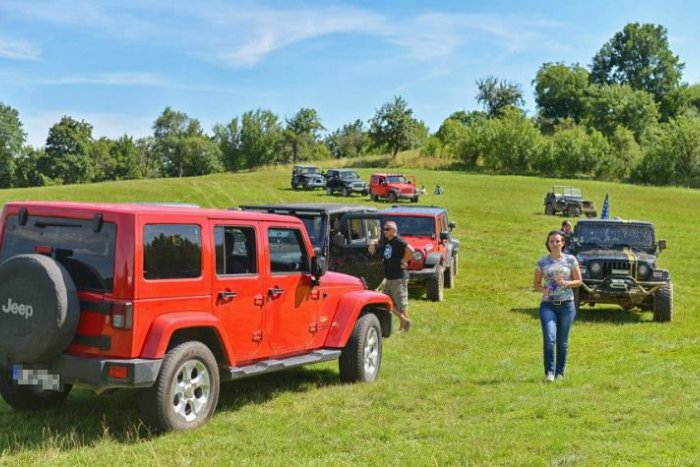 Ilustračný obrázok k článku Večerný horský prejazd aj exhibičné jazdy. Ľupča zažije veľký zraz silných strojov