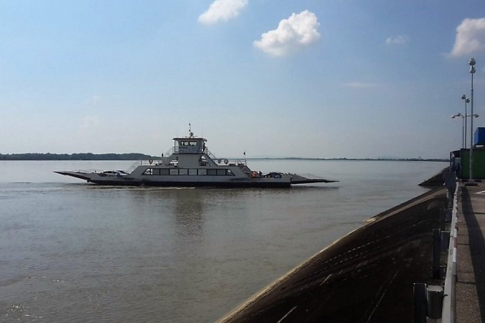 Ilustračný obrázok k článku Kompou sa z Bratislavy dostanete do dvoch štátov