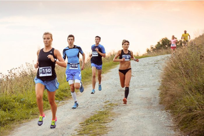 Ilustračný obrázok k článku Príďte si zašportovať do lona krásnej prírody. Donovaly privítajú nočných bežcov už o pár dní