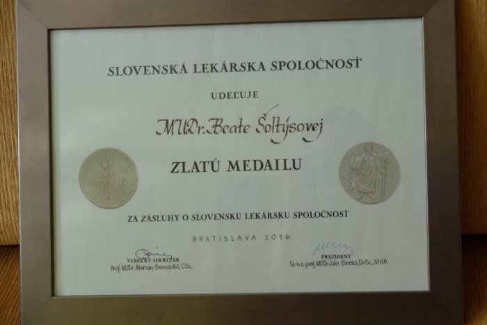 Ilustračný obrázok k článku Popradská primárka s významným zlatým ocenením: Nemocnica je hrdá