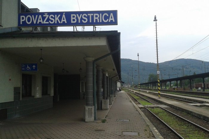 Ilustračný obrázok k článku Veľká zmena na železničnej stanici v Považskej: Kde teraz bude nástup a výstup?