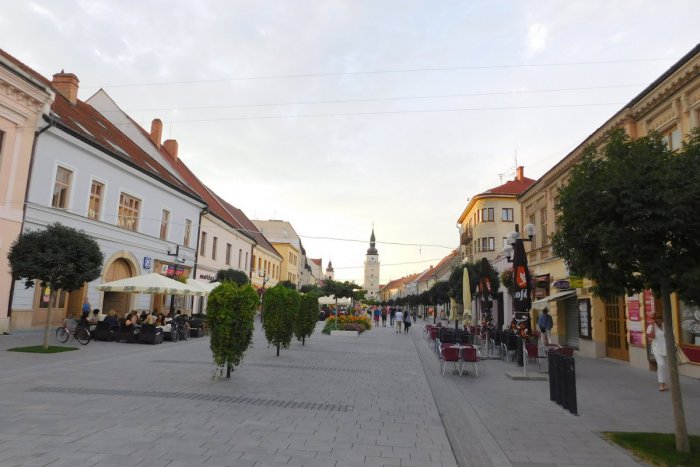 Ilustračný obrázok k článku Trnavčania žijúci mimo svojho mesta: 10 vecí, na ktoré sa tešíme po návrate domov