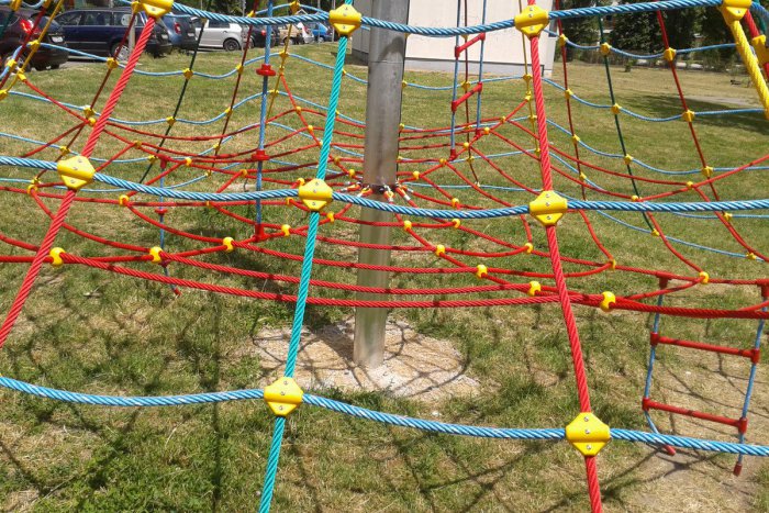 Ilustračný obrázok k článku Dobrá správa pre novozámocké deti: Mesto vybuduje štyri nové ihriská