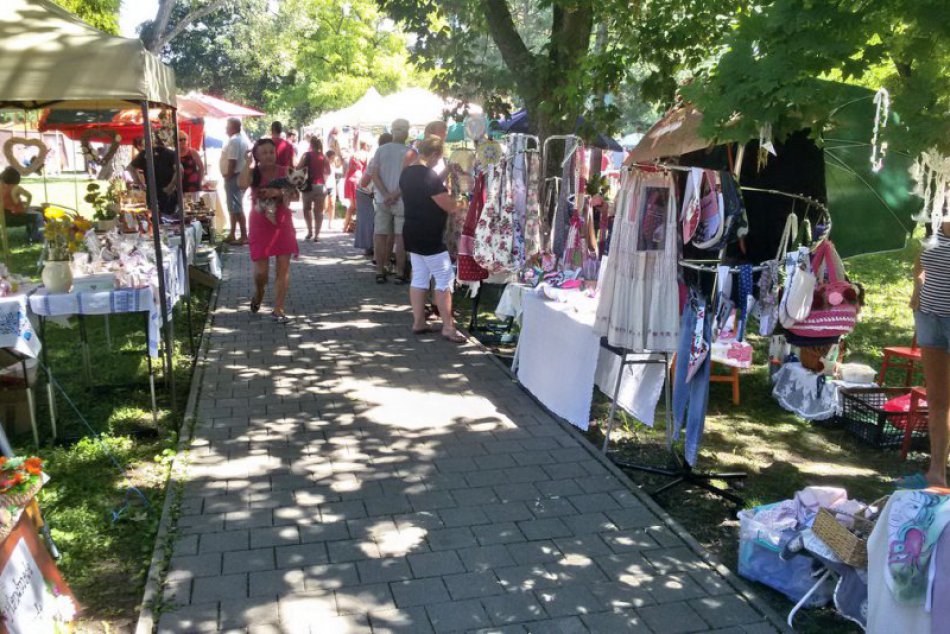 Ilustračný obrázok k článku Šikovní remeselníci a bohatý PROGRAM: Druhý ročník Handmade trhu v Zámkoch