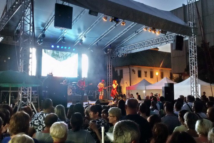 Ilustračný obrázok k článku Porciunkula 2017 klope na dvere: V Nových Zámkoch nás opäť čaká bohatý PROGRAM