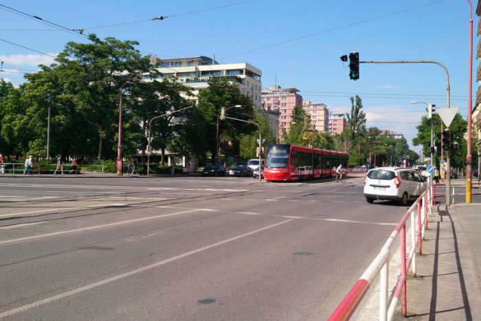 Ilustračný obrázok k článku Najnehodovejším úsekom v Bratislave je Račianska ulica