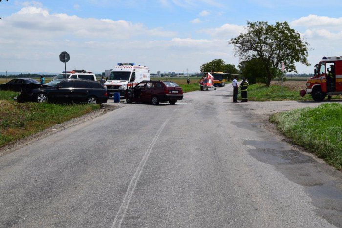 Ilustračný obrázok k článku FOTO z tragickej nehody: Pri zrážke zahynul mladík, dvaja ľudia sú ťažko zranení