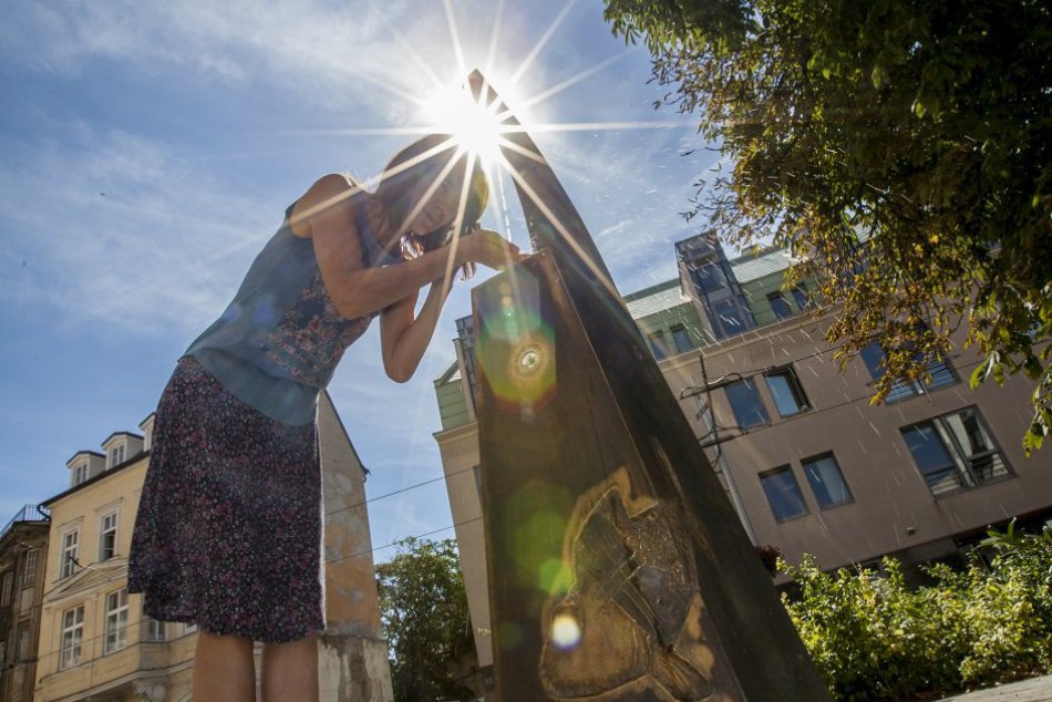 Ilustračný obrázok k článku RANNÁ ŠTVORKA: Slnečné počasie navnadí na víkend