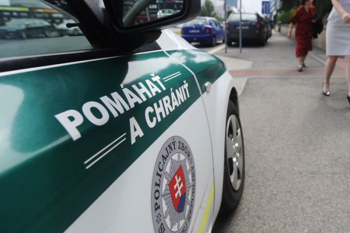 Ilustračný obrázok k článku Vražda podnikateľa na Zobore: Polícia zadržala podozrivého, jeho syn prehovoril