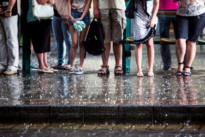 Ilustračný obrázok k článku Výstraha pred divokým počasím v Brezne. Kedy môžu udrieť búrky s krúpami?