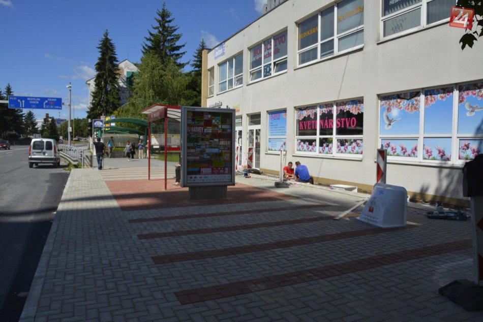 Ilustračný obrázok k článku Stred Považskej Bystrice sa dočkal: Prejdete sa na ňom už po novom, FOTO
