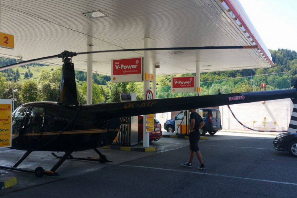 Ilustračný obrázok k článku FOTO: Nezvyčajný zákazník benzínovej pumpy na Horehroní: Tankovať prišiel vrtuľník