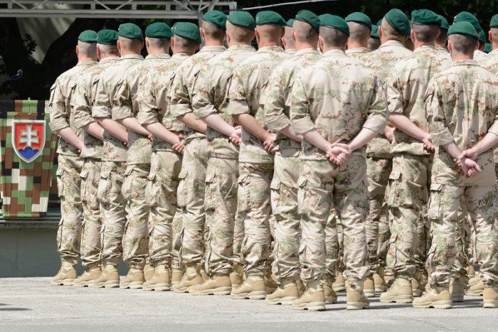 Ilustračný obrázok k článku Prvé testy ukázali, čím sa vojaci nenakazili. Príčina tak zostáva neznáma