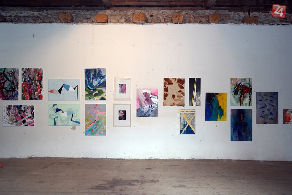 Ilustračný obrázok k článku Medzinárodný výtvarný tábor: Účastníci vystavia svoje diela v rožňavskej galérii