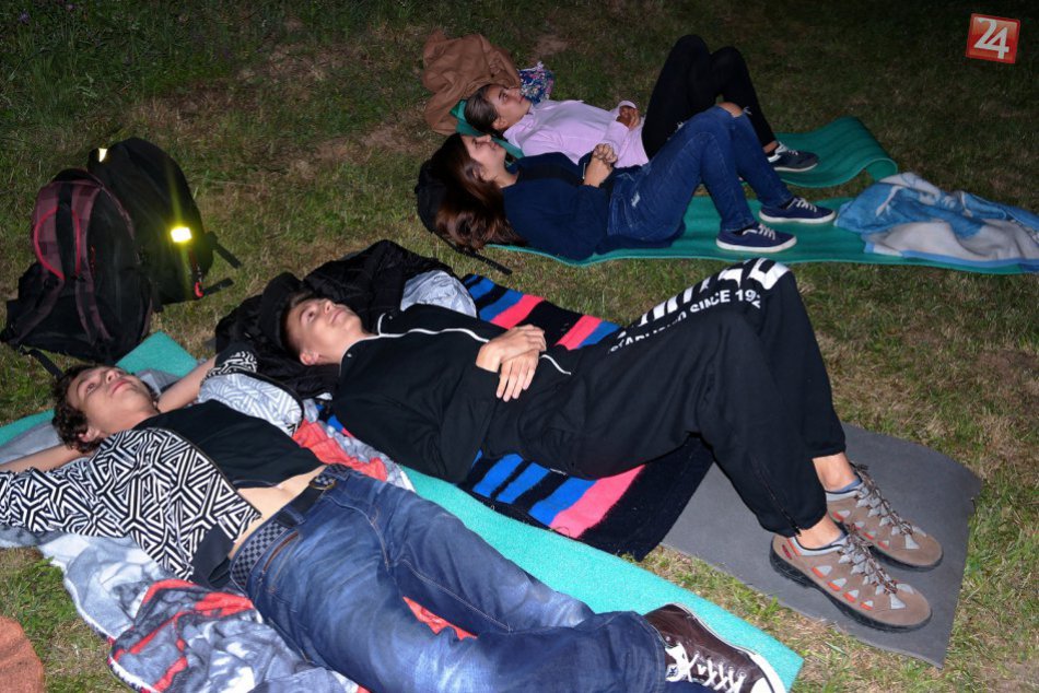 Ilustračný obrázok k článku Pozorovanie nočnej oblohy aj lampiónová slávnosť: Toto sa chystá na skok od Spišskej