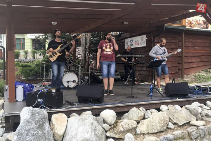 Ilustračný obrázok k článku Tatranské kultúrne leto je veľmi úspešné: Preplnené Tatry žijú pestrou kúlturou