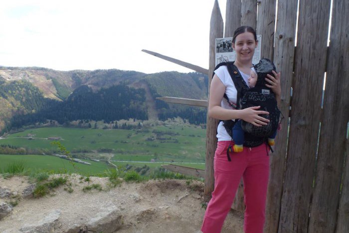 Ilustračný obrázok k článku Žilinčanka Mária (29) nastúpila do trolejbusu s dieťaťom, v tom revízor a...Kto spravil chybu?