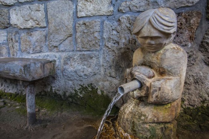 Ilustračný obrázok k článku Od západu po východ máme stovky prameňov, uznané sú len desiatky z nich