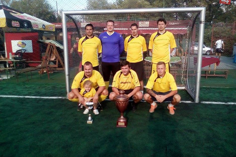 Ilustračný obrázok k článku FOTO: Lokomotýv 99 uspel na turnaji v Bystrici: Zvolenskí futbalisti skončili prví