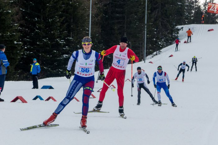 Ilustračný obrázok k článku Trate na bežecké lyžovanie na Štrbskom plese: Budú ich upravovať len cez víkendy